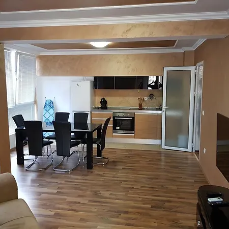 Spinner Place * פומורי